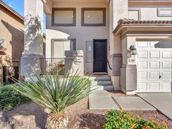 New River, AZ 85087,4326 W KENAI Drive