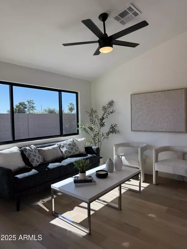 Phoenix, AZ 85032,3013 E BREMEN Street