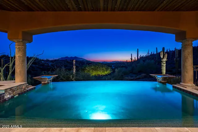 Carefree, AZ 85377,39601 N OCOTILLO RIDGE Drive