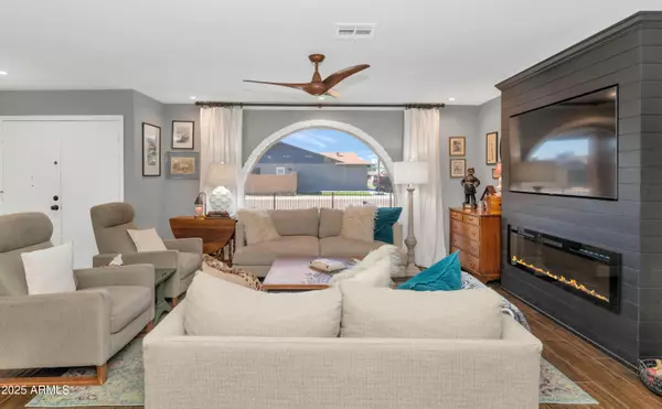 Glendale, AZ 85302,9441 N 49TH Drive