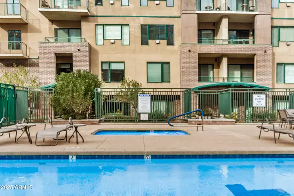 Phoenix, AZ 85004,2302 N CENTRAL Avenue #206