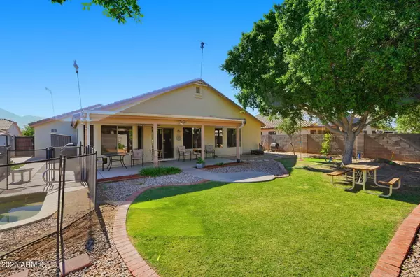 Glendale, AZ 85305,8360 W STELLA Way