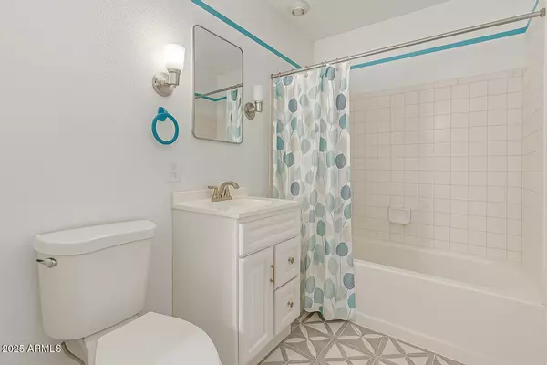 Glendale, AZ 85301,5443 W NORTHVIEW Avenue