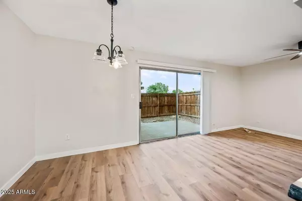 Glendale, AZ 85302,5911 W GOLDEN Lane