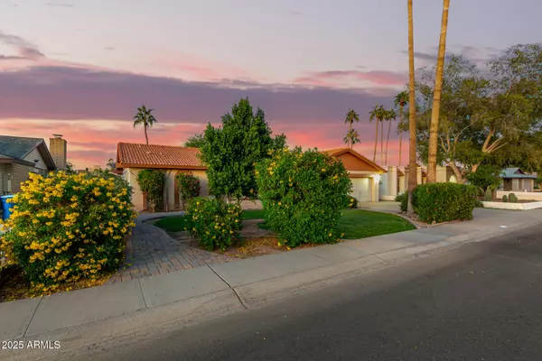 Tempe, AZ 85283,1832 E COLGATE Drive