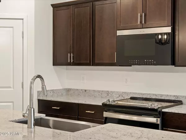 Buckeye, AZ 85326,24656 W CHAMBERS Street