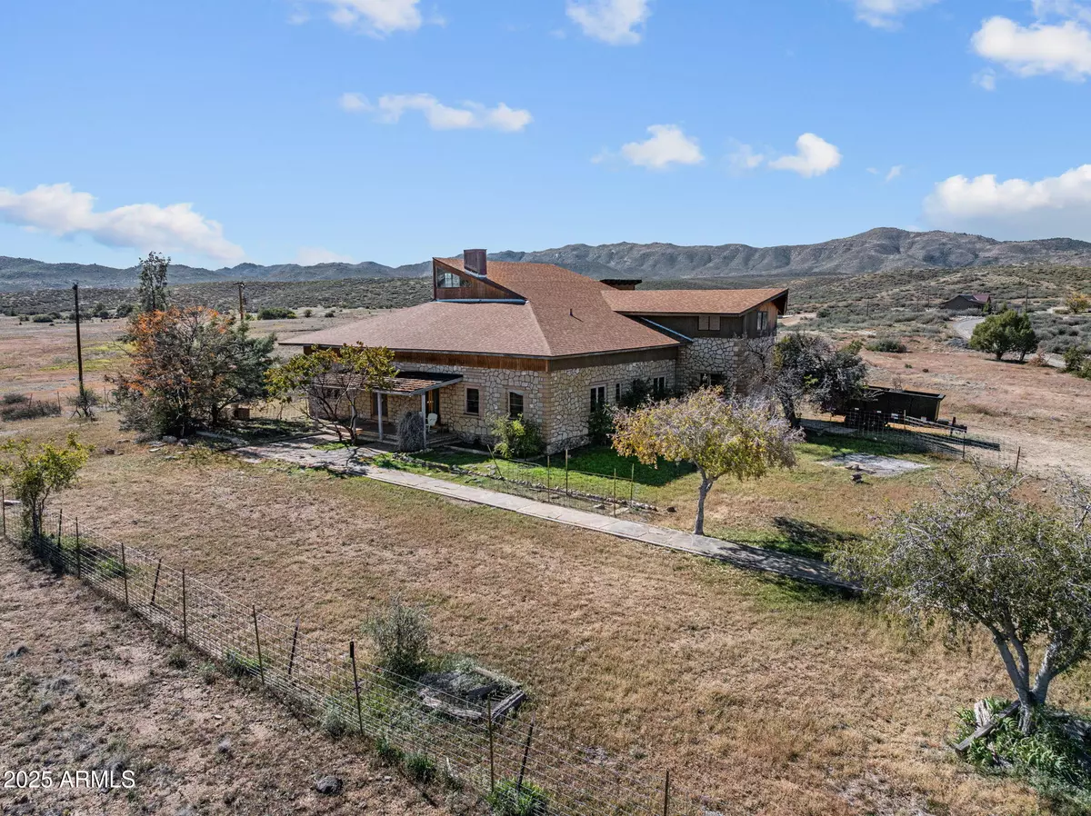 Peeples Valley, AZ 86332,16057 S SICKLES RANCH Road