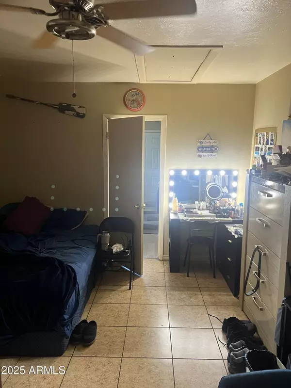 Phoenix, AZ 85031,5648 W MEADOWBROOK Avenue