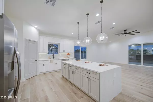 Tonopah, AZ 85354,71 S 352ND Drive