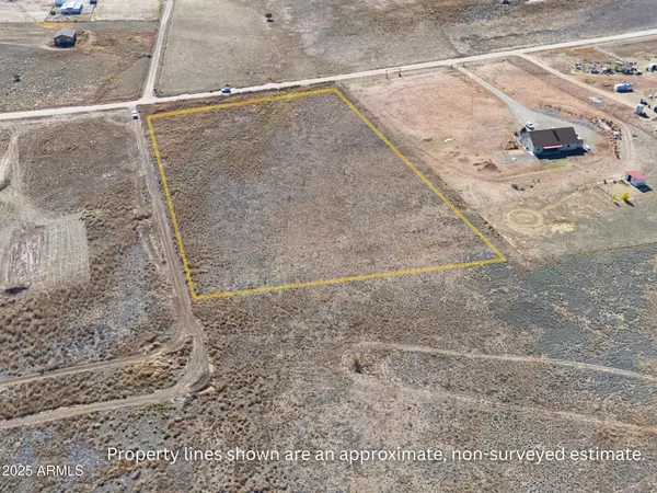 3550 W MEADOW LAKE Drive #-, Chino Valley, AZ 86323