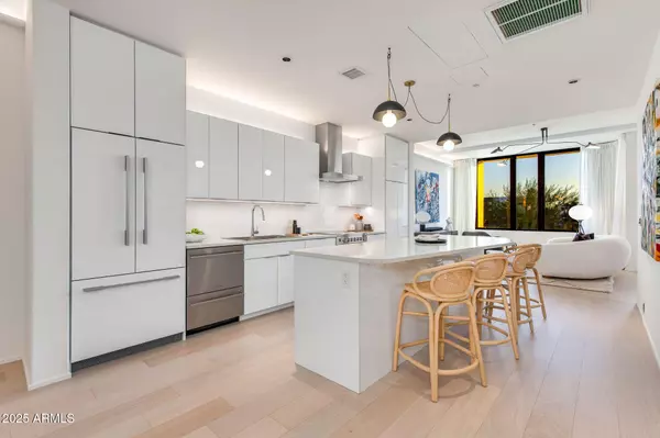 Phoenix, AZ 85004,312 E WINDSOR Avenue #2