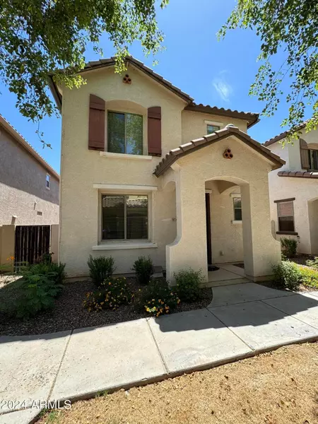 3800 E SANTA FE Lane, Gilbert, AZ 85297