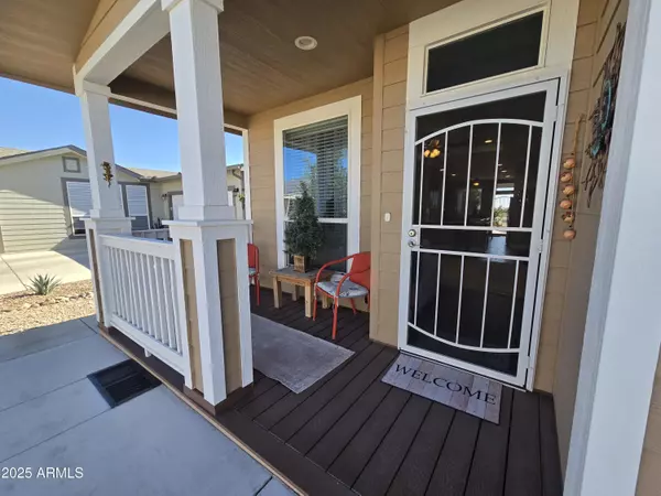 Apache Junction, AZ 85119,3301 S GOLDFIELD Road #6059