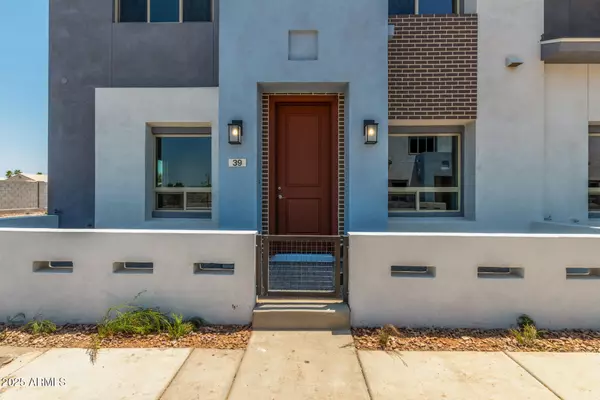 Chandler, AZ 85225,733 E Commonwealth Avenue #2