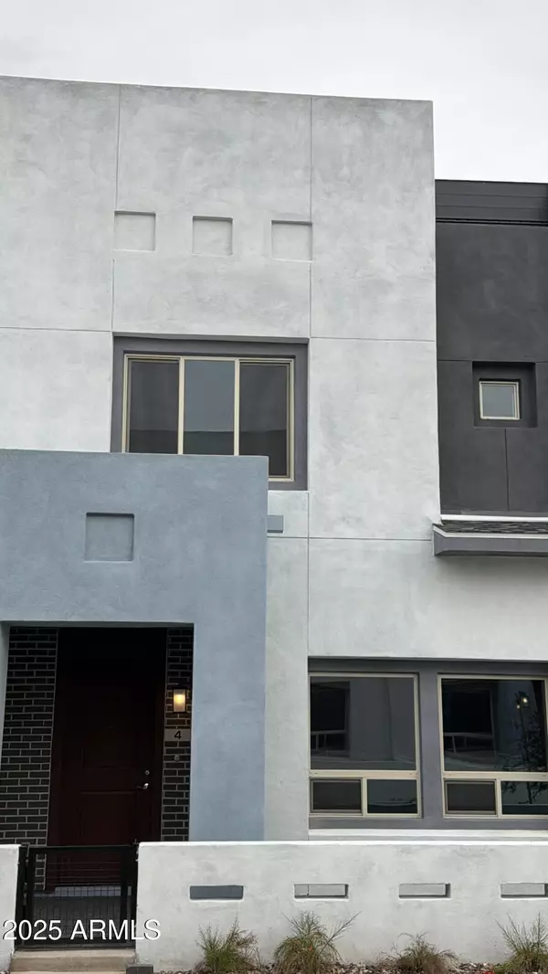 Chandler, AZ 85225,733 E Commonwealth Avenue #4