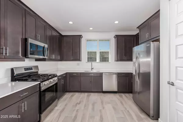 Mesa, AZ 85212,3351 S LILY --