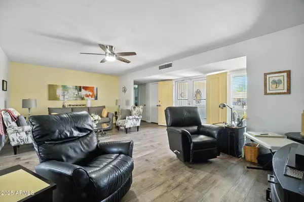 Sun City, AZ 85351,10002 W Deanne Drive