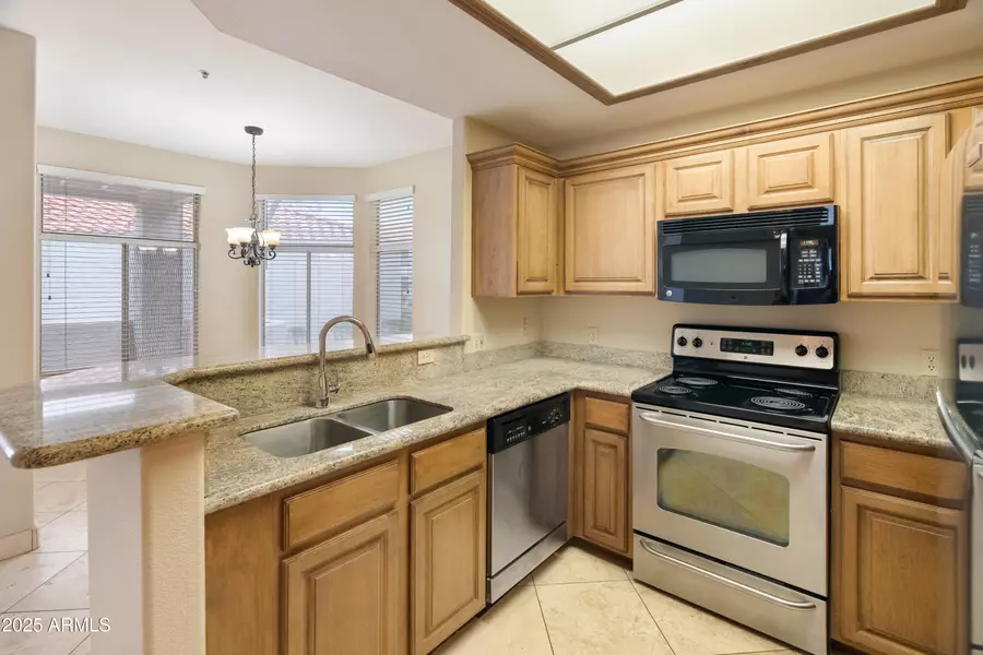 11375 E SAHUARO Drive #1105, Scottsdale, AZ 85259