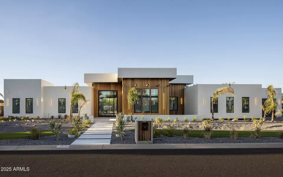 6026 E PERSHING Avenue, Scottsdale, AZ 85254