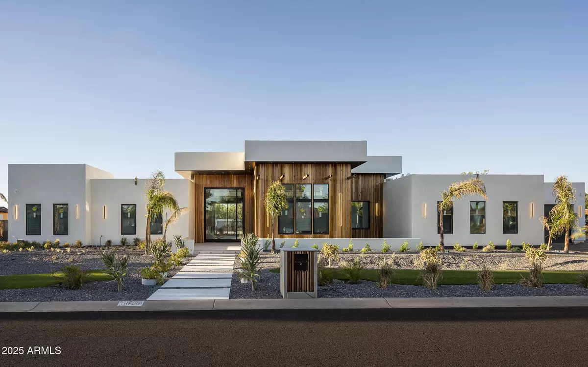 Scottsdale, AZ 85254,6026 E PERSHING Avenue