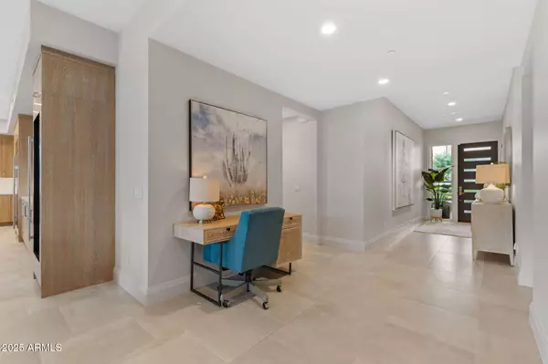 Paradise Valley, AZ 85253,5577 E STELLA Lane