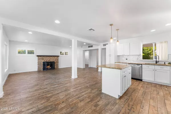 Phoenix, AZ 85013,1334 W SELLS Drive