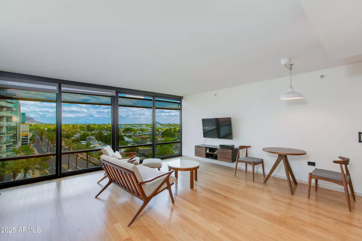 Phoenix, AZ 85016,4808 N 24TH Street #806