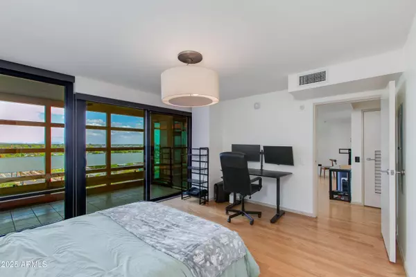 Phoenix, AZ 85016,4808 N 24TH Street #806