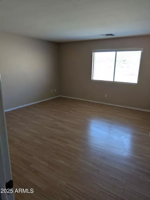 Tolleson, AZ 85353,10540 W Mohave Street