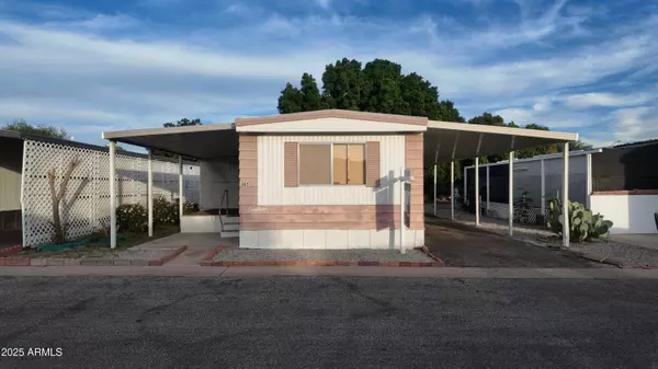 4800 W Ocotillo Road #105, Glendale, AZ 85301