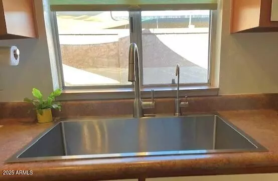 Phoenix, AZ 85014,1320 E Bethany Home Road #72