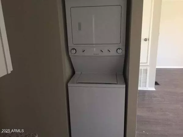 Chandler, AZ 85249,6502 S OAKMONT Drive