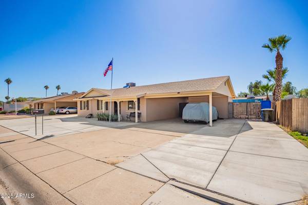 Phoenix, AZ 85023,1645 W THUNDERBIRD Road