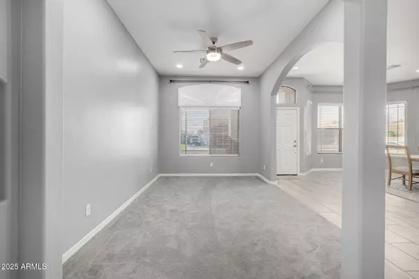 Glendale, AZ 85305,6413 N 83rd Drive