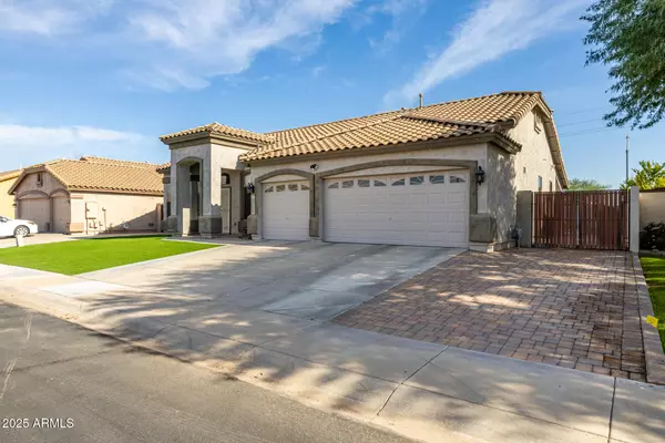 Glendale, AZ 85305,6413 N 83rd Drive