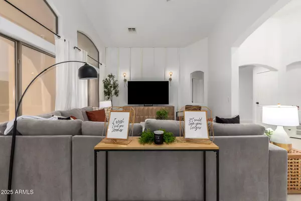 Litchfield Park, AZ 85340,6112 N 124TH Drive