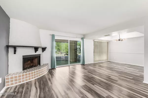 Phoenix, AZ 85021,8344 N 21ST Drive #I105