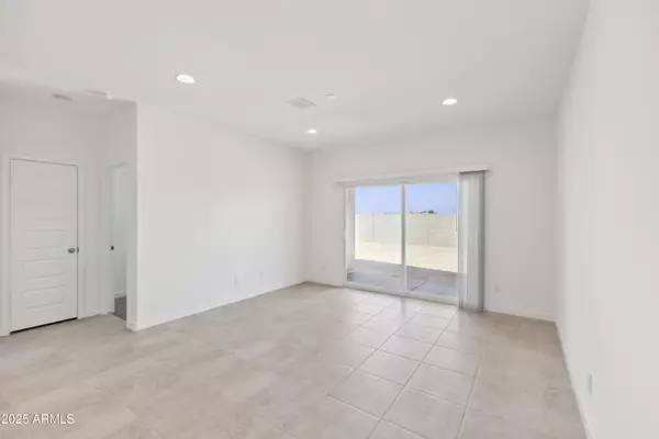 Coolidge, AZ 85128,1421 W BEALEY Avenue