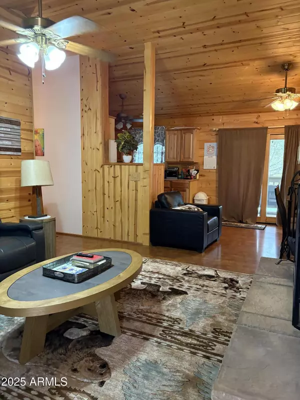 Payson, AZ 85541,861 S Palomino Way