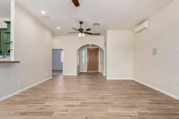 San Tan Valley, AZ 85140,40441 N FRIEND Avenue