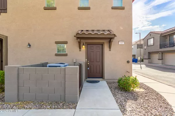 Mesa, AZ 85209,1330 S AARON -- #185