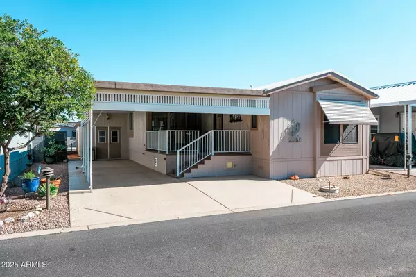 Surprise, AZ 85374,17200 W BELL Road #1686