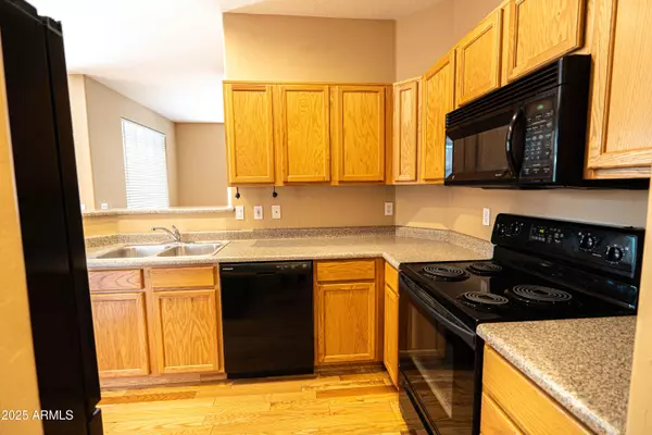 Chandler, AZ 85286,1946 E BROWNING Place