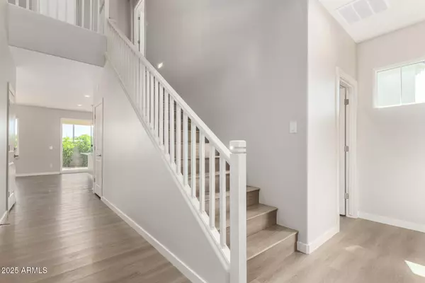 Phoenix, AZ 85015,6568 N 15TH Drive