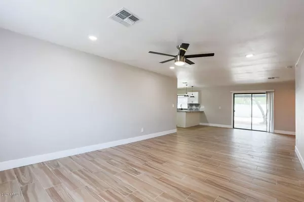 Tempe, AZ 85282,1817 E ALAMEDA Drive