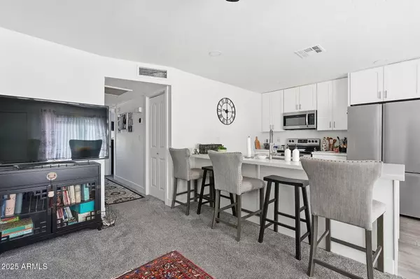 Phoenix, AZ 85023,1916 W MORNINGSIDE Drive #66