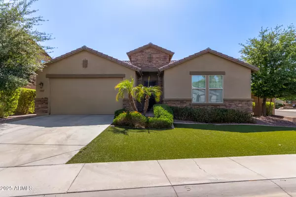 35020 N OPEN RANGE Drive, San Tan Valley, AZ 85144
