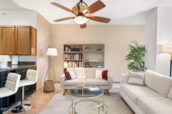 Phoenix, AZ 85016,4808 N 24TH Street #523