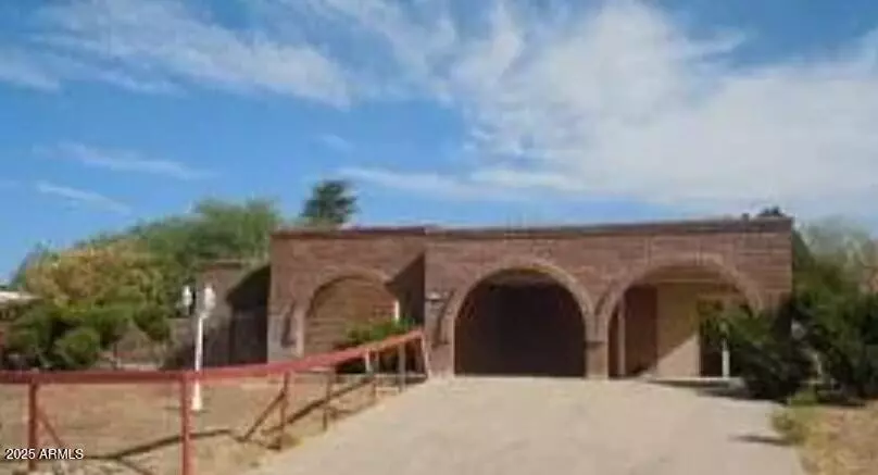 Rio Rico, AZ 85648,404 CALLE MADRID --