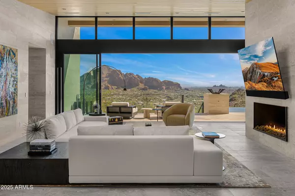 Paradise Valley, AZ 85253,7050 N 39TH Place